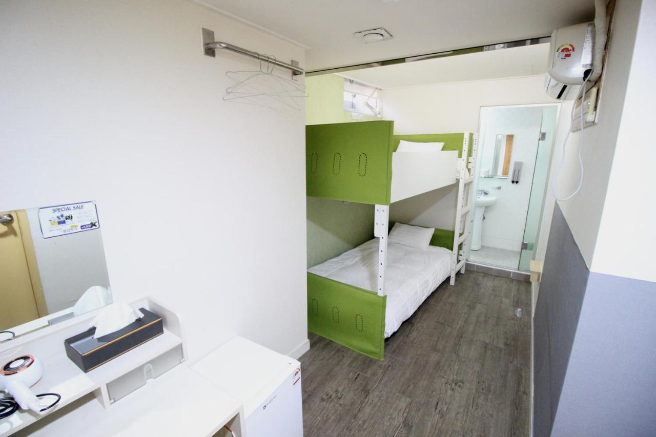 Hostel Kpop ソウル特別市 エクステリア 写真