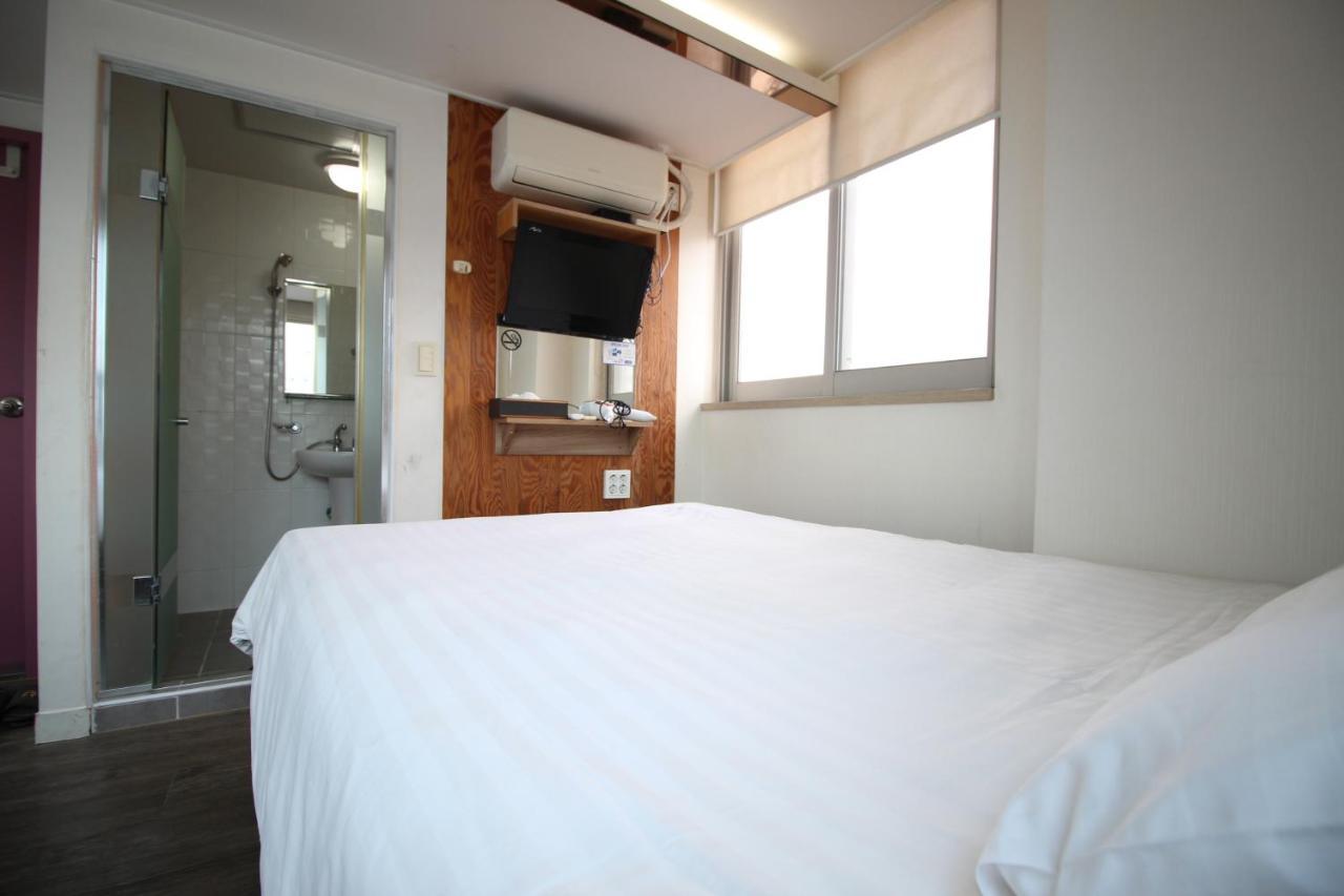 Hostel Kpop ソウル特別市 エクステリア 写真